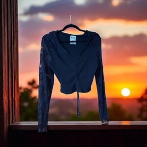 NWOT Vocal Crop Tie Front hooded top